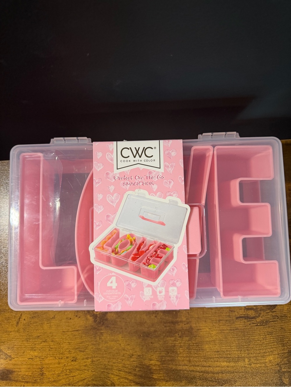 CWC “LOVE” Pink Snack Box. NEW - Picture 3 of 4